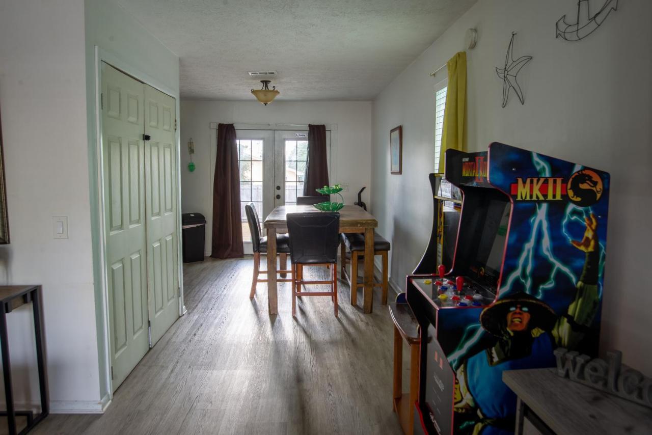 Hébergement de vacances Oceanview Oasis - Relax With Hot Tub, Breakfast, Fire Pit & Putting Green! Panama City Beach